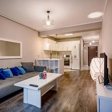 Apartment Blue Mamaia - Hanul Cu Peste