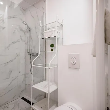 Blue Mamaia - Hanul Cu Peste Apartment *
