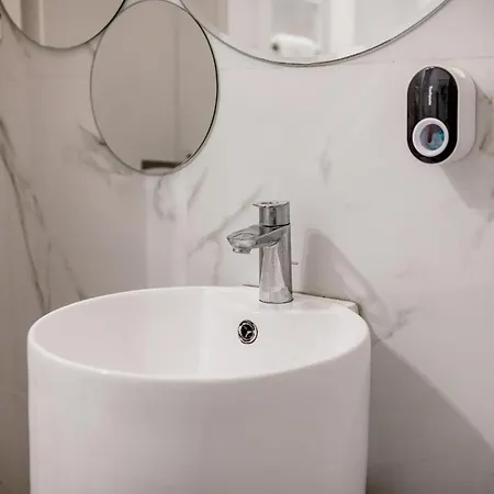 Apartment Blue Mamaia - Hanul Cu Peste Navodari